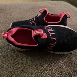 Toddler size 9 slip on shoes